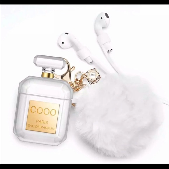 Clear AirPod case - Picture 1 of 5